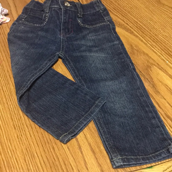 18 months - Picture 1 of 2